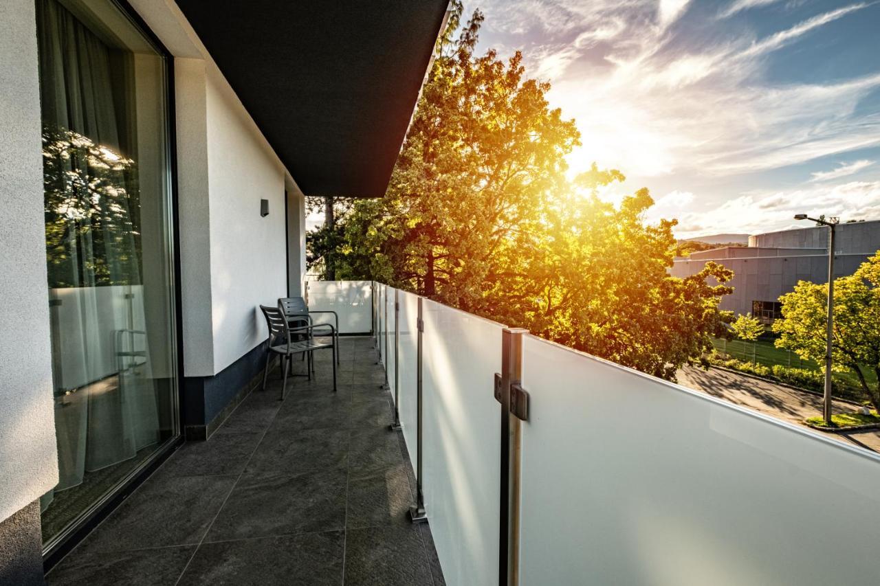 Lignum Hotel Μίσκολτς Εξωτερικό φωτογραφία