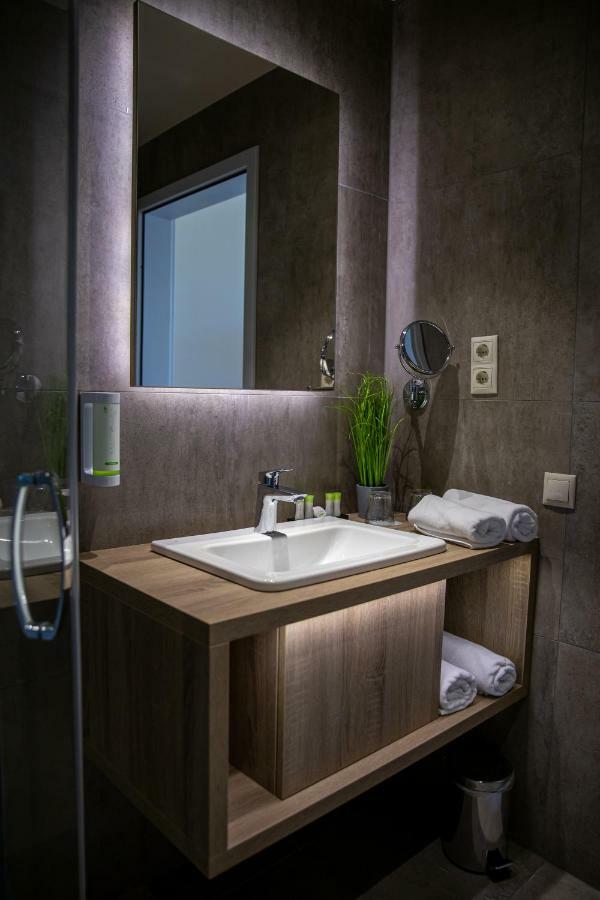 Lignum Hotel Μίσκολτς Εξωτερικό φωτογραφία